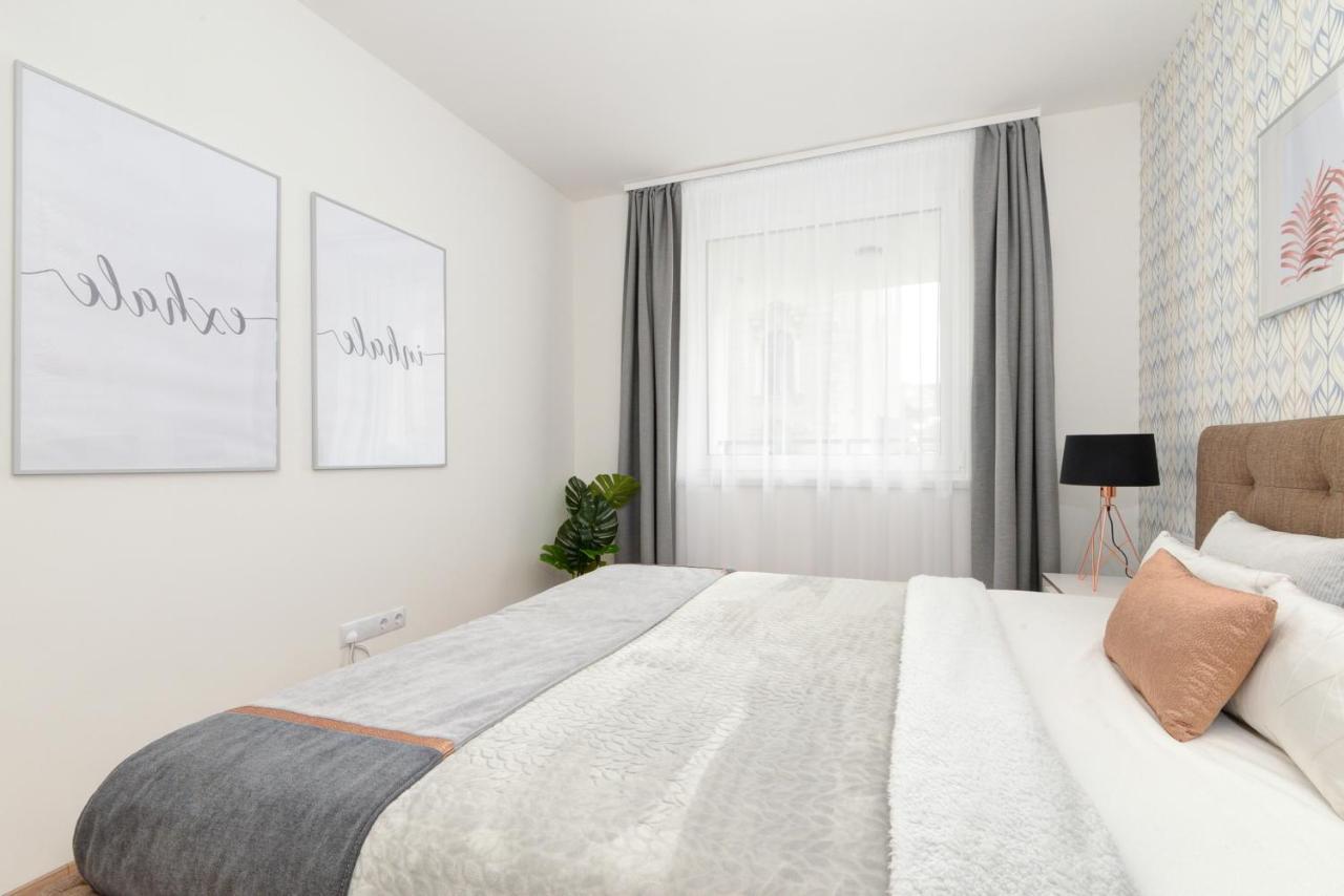 Pure Happiness Apartment Budapeste Exterior foto
